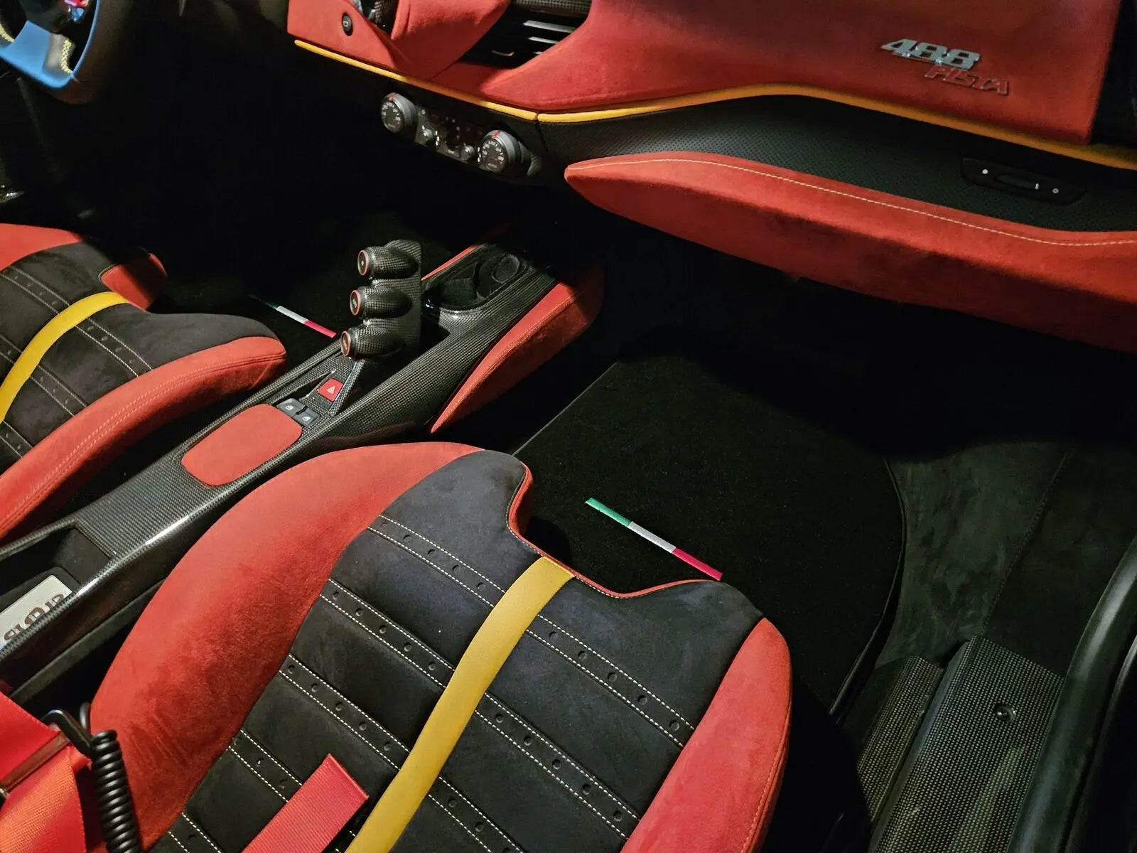 Floor Mats For Ferrari 488 2015-2022 AutoWin Brand IT Edition - AutoWin