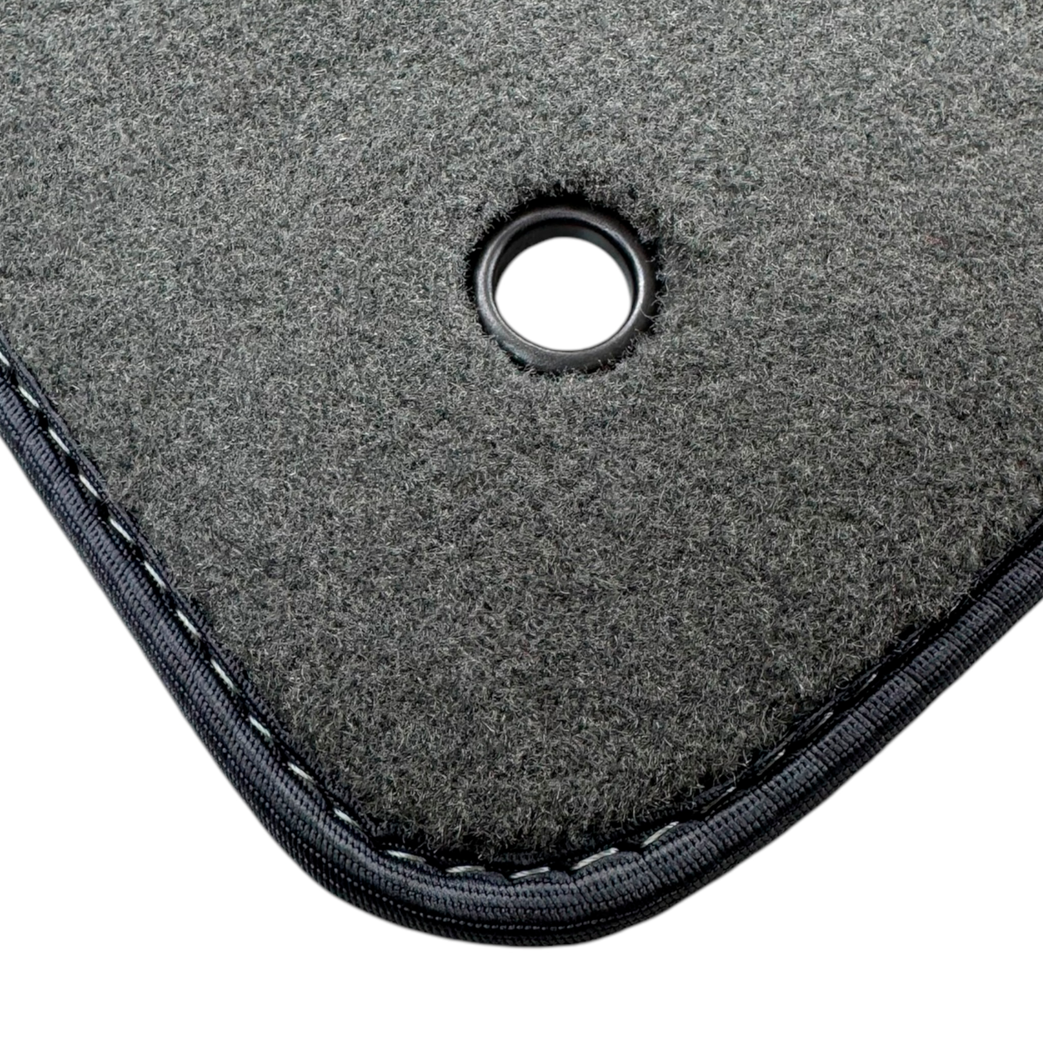 Gray Floor Mats for Chevrolet Malibu Sedan (2013-2016) | AutoWin