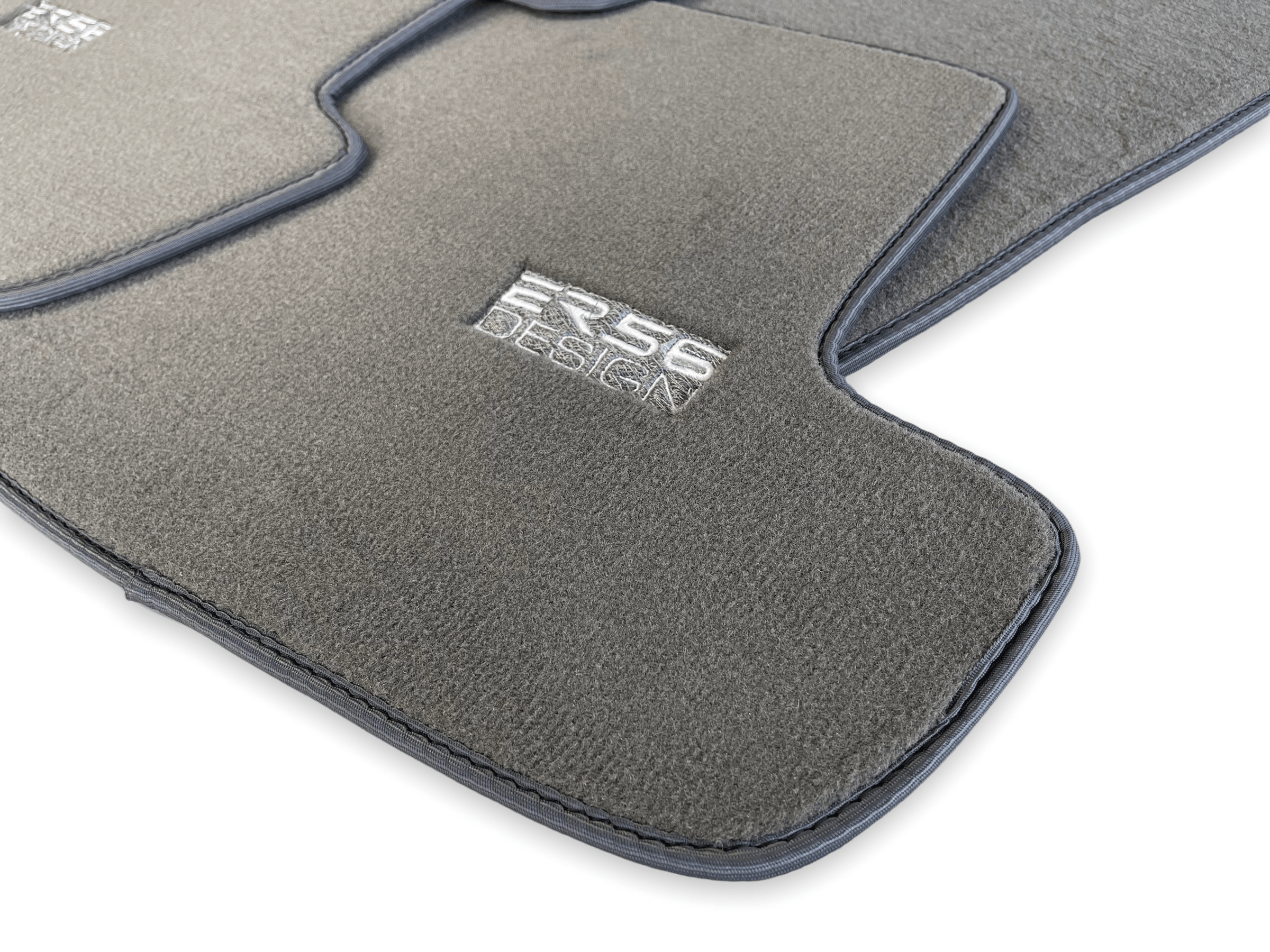 Gray Floor Mats for Porsche Cayenne (2003-2010) | ER56 Design - AutoWin