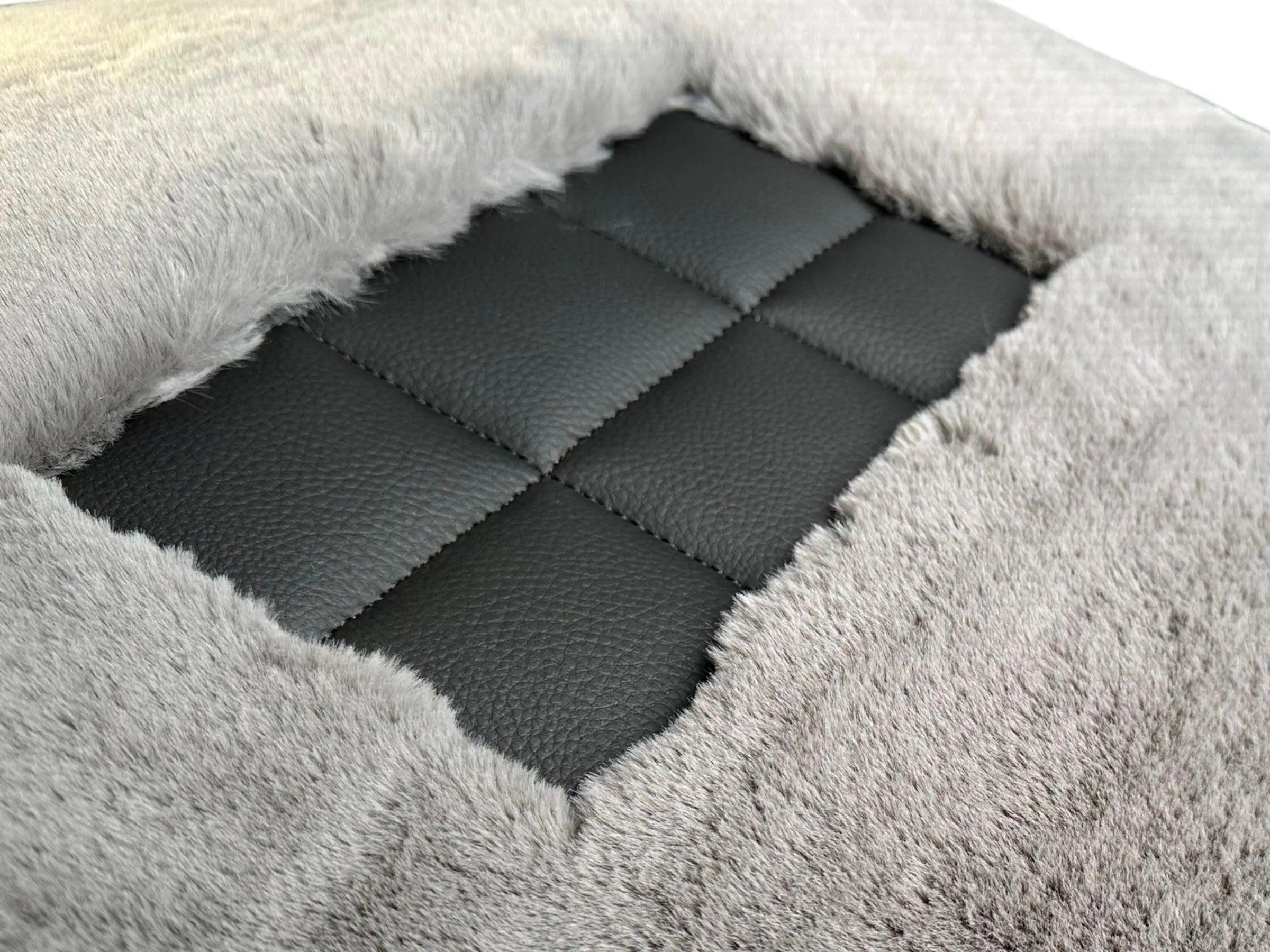 Gray Sheepskin Floor Mats For Bentley Flying Spur (2013-2019) Er56 Design Brand - AutoWin